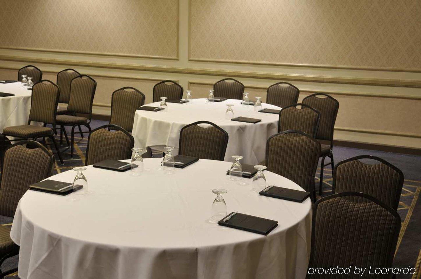 Hotel Ramada By Wyndham Southfield Servizi foto