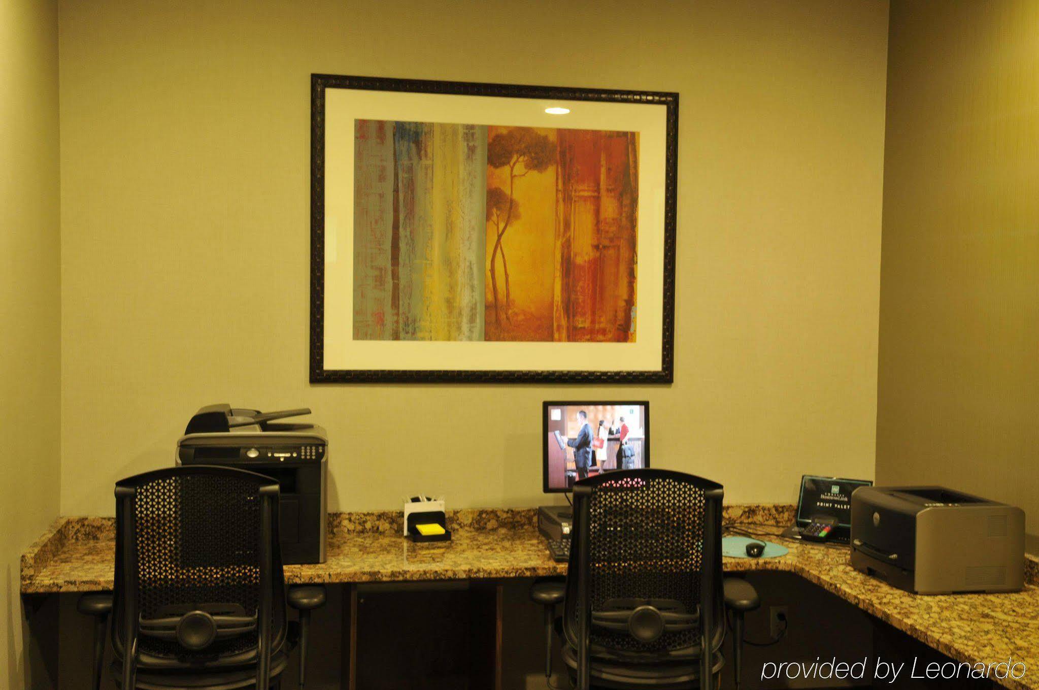 Hotel Ramada By Wyndham Southfield Esterno foto